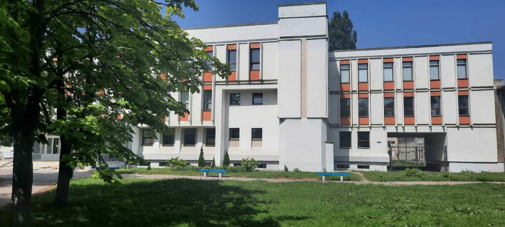 Волгу экономический факультет